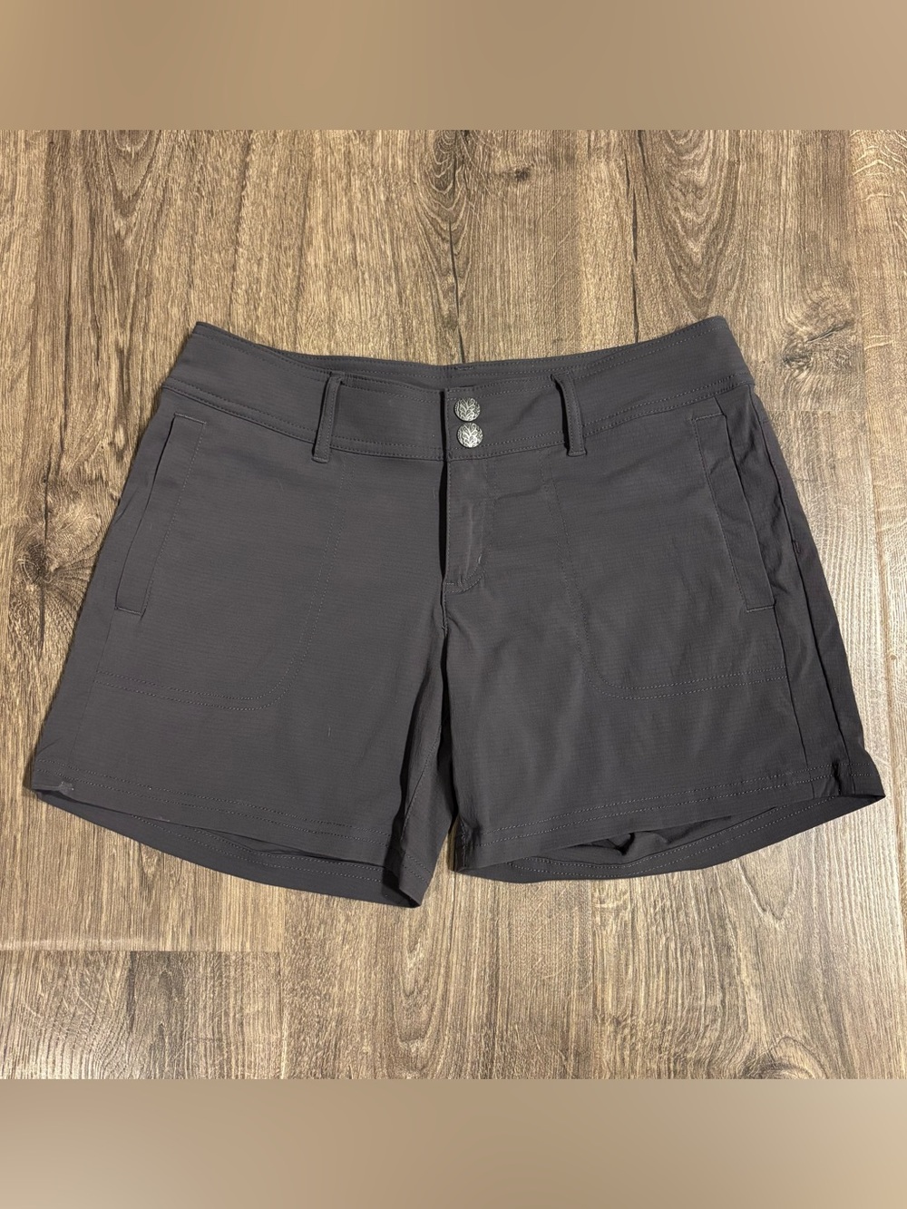 prAna Women's Stretch Zion Halle Grey Short 5” Inseam size 4